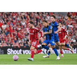 Liverpool voitti uuden kauden avausottelunsa